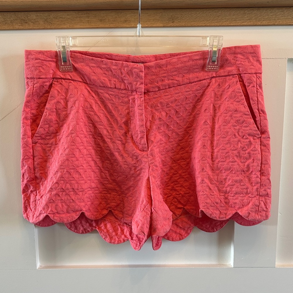 Crown & Ivy Scalloped Hem Coral Shorts